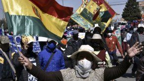 Partidarios de Morales marchan contra postergación de elecciones en Bolivia