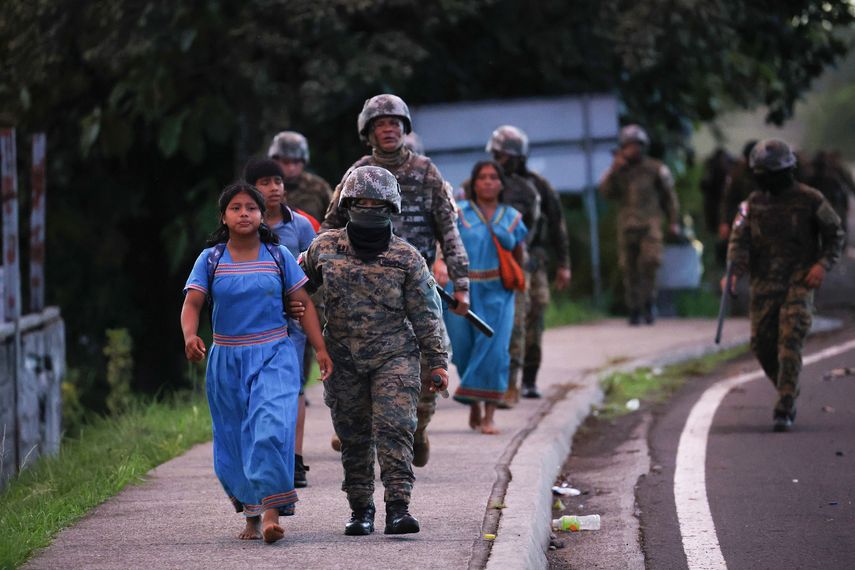 Indígenas que rechazan reforma a la CSS son arrestados en protesta en Panamá