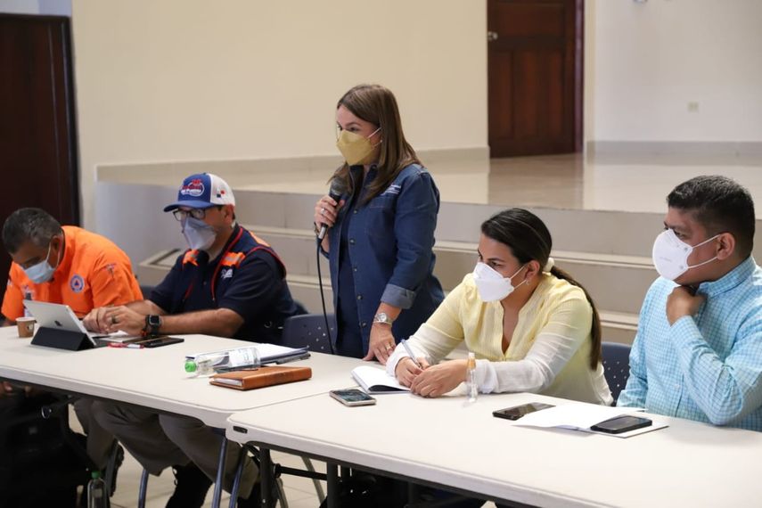 Comarca Ngäbe-Buglé: buscan disminuir aulas rancho