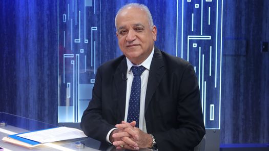 Camacho: no me temblará la mano para beneficiar a Martinelli
