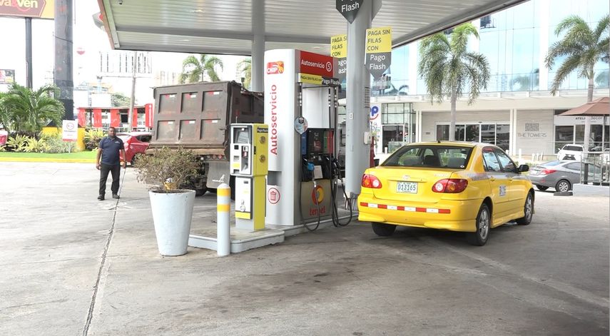 Gobierno activó subsidio de combustible a $3.25 por galón