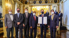 La iniciativa busca generar inversiones y empleos en el sector.