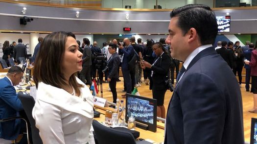 Vicepresidente Gaby Carrizo y Canciller Tewaney participan de la cumbre UE-CELAC