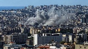 Israel elimina a alto mando de Hezbolá en bombardeo de suburbio de Beirut