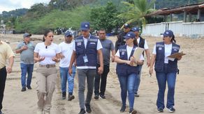 Alcaldía de Arraiján realiza operativo sorpresa en establecimientos de Playa Venado