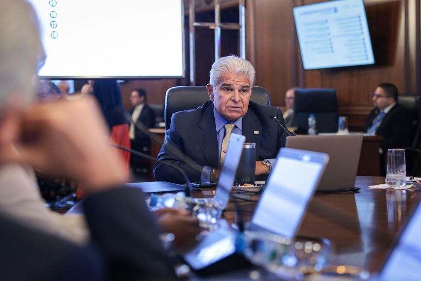 Gabinete aprueba exonerar a SUME, Minseg y Migración del pago de peaje en los corredores