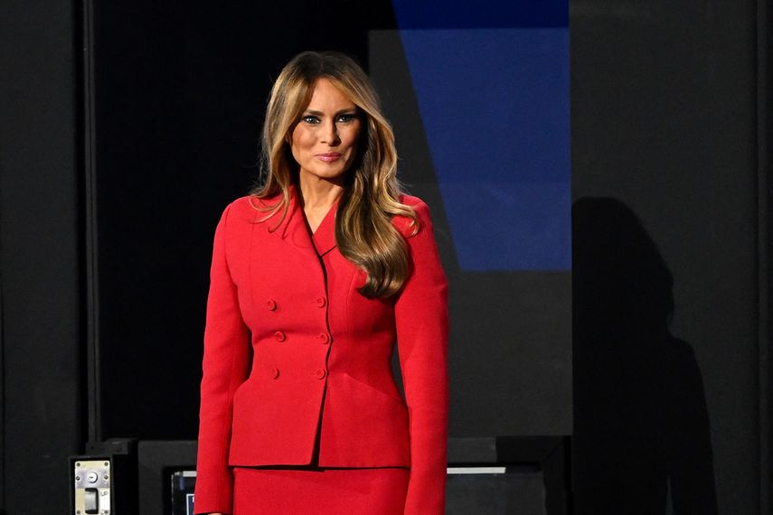 Melania Trump ve a EEUU dividido como nunca y denuncia intentos para silenciar a Trump