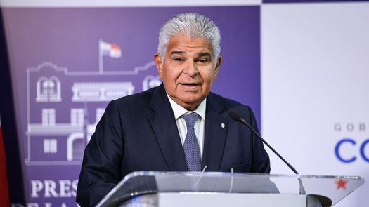 Mulino pide que Trump mantenga ayuda a Panamá para deportar migrantes