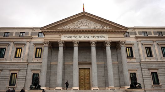 Izquierda española busca conciliar de cara a elecciones