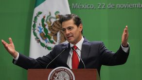México abre investigación contra Peña Nieto por supuesto soborno de sistema Pegasus