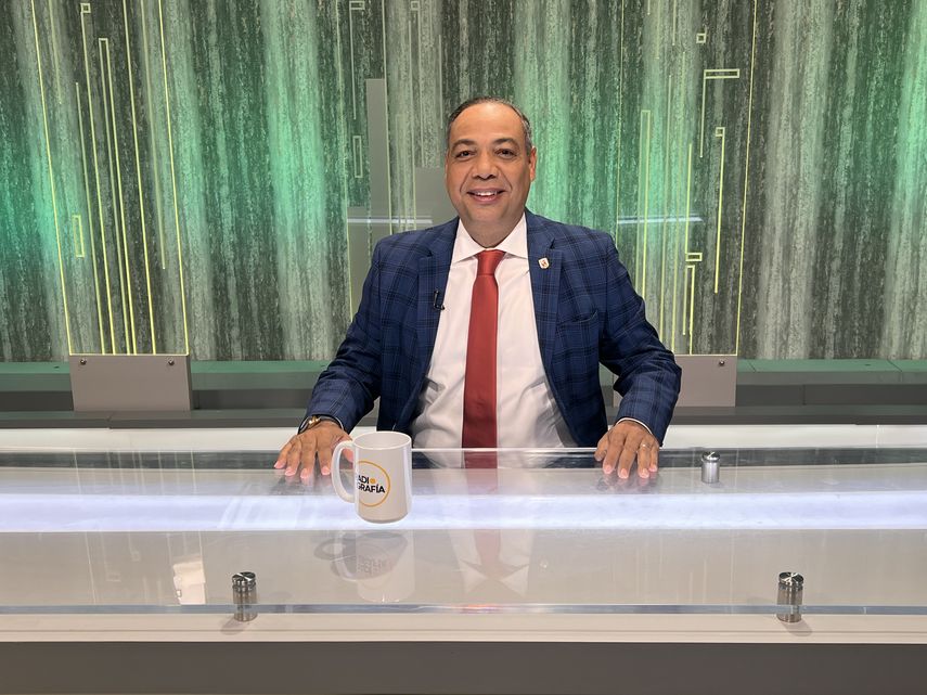 Javier Sucre: Si no se realiza el pago de bono a jubilados, tomaremos acciones legales