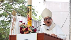 Monseñor Ulloa llama a la reconciliación nacional: Somos familia