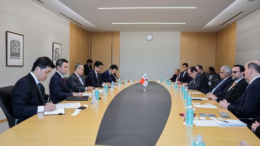 Mulino busca en Japón financiamiento para tren Panamá–David y obras de infraestructura