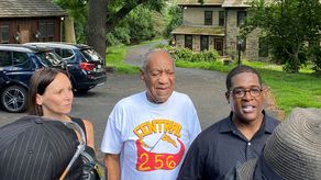 Otras nueve mujeres demandan a Bill Cosby por agresión sexual en EEUU