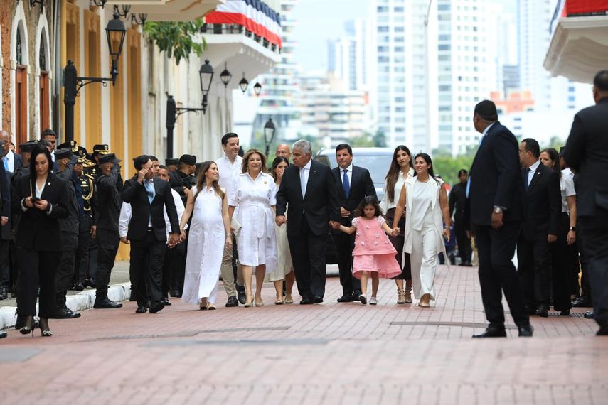 Panamá celebra su 121° aniversario de vida republicana con actos protocolares. Panamá celebra su 121° aniversario de vida republicana con actos protocolares.