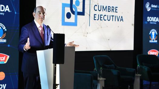 El ministro de Economía y Finanzas, Felipe Chapman, aseguró que Panamá se perfila como una de las economías de mayor crecimiento del hemisferio durante 2026, respaldado por análisis del Banco Mundial, el Fondo Monetario Internacional, bancos de inversión y calificadoras de riesgo.
