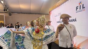 Panamá protagonizó este jueves el primer día de la 28ª edición de la Feria Internacional del Libro de Santo Domingo (FILSD) 2026, que tuvo como punto central la inauguración de su pabellón como país invitado del evento, en el que participan más de 30 escritores panameños y actuará el Ballet Nacional de dicho Estado.