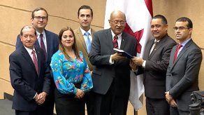Mef presentó proyecto que modifica la Ley de Contrataciones Públicas