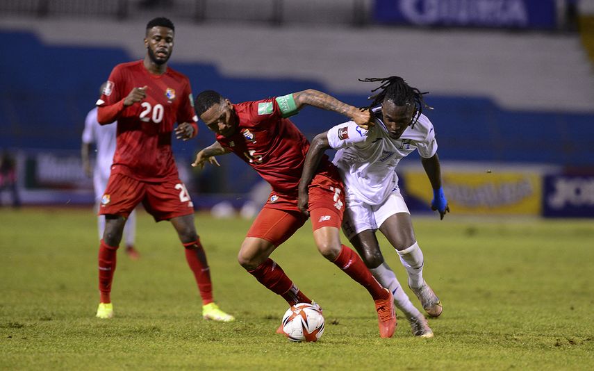Panamá saca valiosa victoria 3-2 ante Honduras