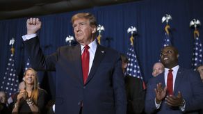 Trump se autodefine como un orgulloso disidente político