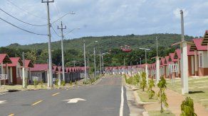 Presentan decreto de actualización de reglamento de urbanizaciones a Apede