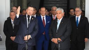 El presidente de Panamá, José Raúl Mulino, pidió a su homólogo de Costa Rica, Rodrigo Chaves, una reunión el próximo 24 de abril para buscar mecanismos que agilicen la frontera común en el sector de Paso Canoas, donde funciona una aduana neurálgica no solo para ambos países, sino para toda Centroamérica.