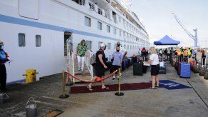 Buque Star Breeze comandado por un panameño inaugura temporada de cruceros 2021-2022