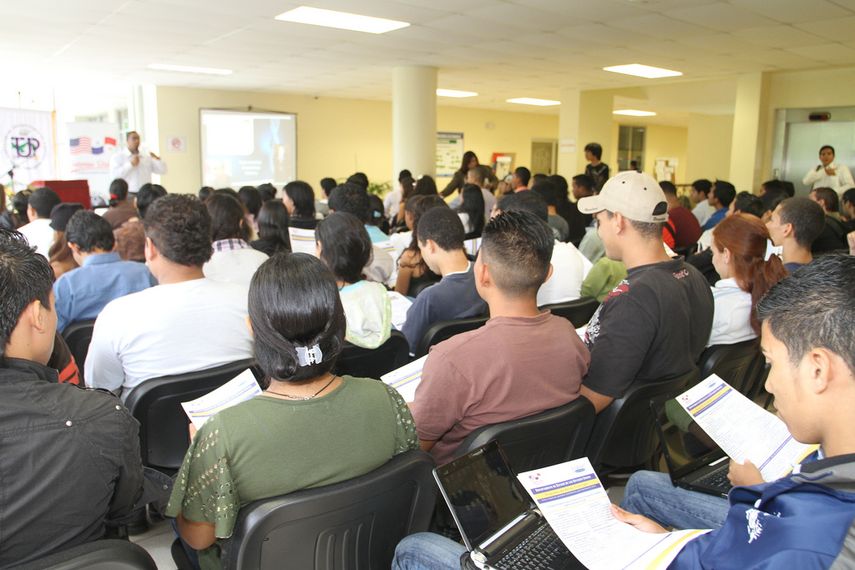 La Embajada de Estados Unidos en Panamá, publicó en su sitio web sobre los requisitos y pasos a seguir para obtener becas de maestrías y doctorados disponibles para estudiantes panameños residentes en el país.