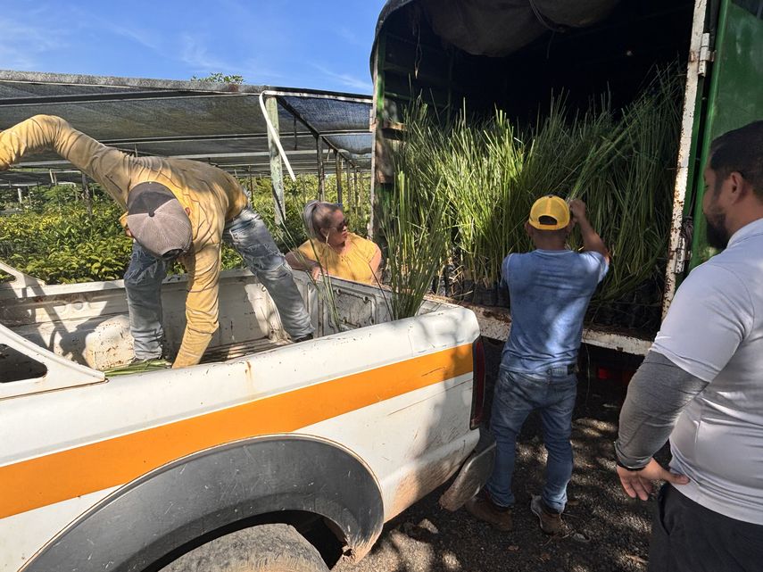 MiAMBIENTE entrega insumos para promover manejo sostenible en cuencas prioritarias
