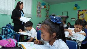 Meduca suspende clases a nivel nacional por llamado a protestas