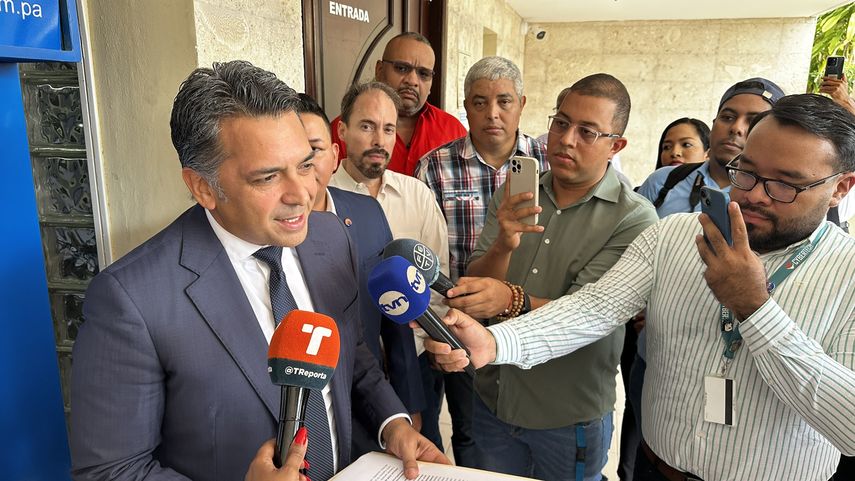 Lombana presenta demanda contra Mulino por acciones vinculadas a mina Cobre Panamá