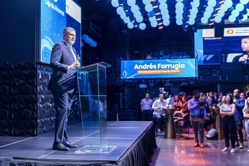 Caja de Ahorros lanza el Yappy institucional con 55 entidades públicas