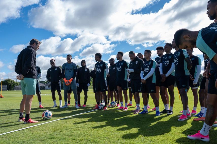 Panamá y Ghana debutan este miércoles en el Mundial 2026 en un partido que puede marcar el destino de ambas en el Grupo L, que completan Inglaterra y Croacia, y que aparece como una oportunidad casi obligatoria para sumar antes de afrontar a los dos grandes favoritos de la zona. Panamá y Ghana debutan este miércoles en el Mundial 2026 en un partido que puede marcar el destino de ambas en el Grupo L, que completan Inglaterra y Croacia, y que aparece como una oportunidad casi obligatoria para sumar antes de afrontar a los dos grandes favoritos de la zona.
