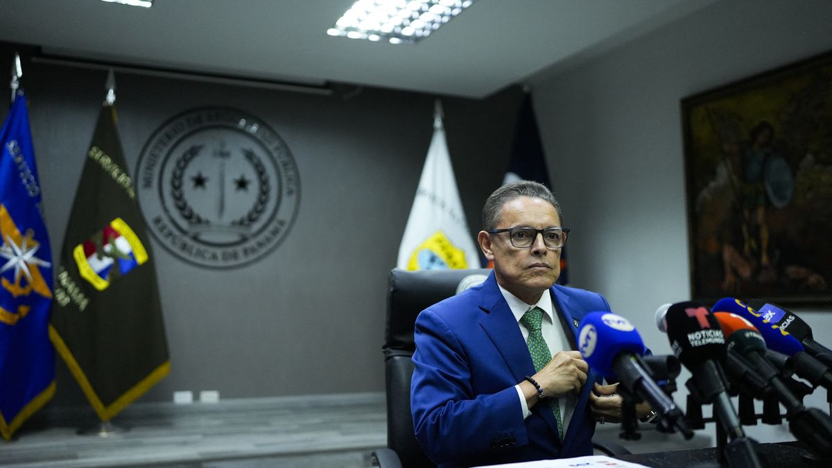 La lcitación del Minseg fue promovida bajo la gestión del titular Frank Ábrego. La lcitación del Minseg fue promovida bajo la gestión del titular Frank Ábrego.