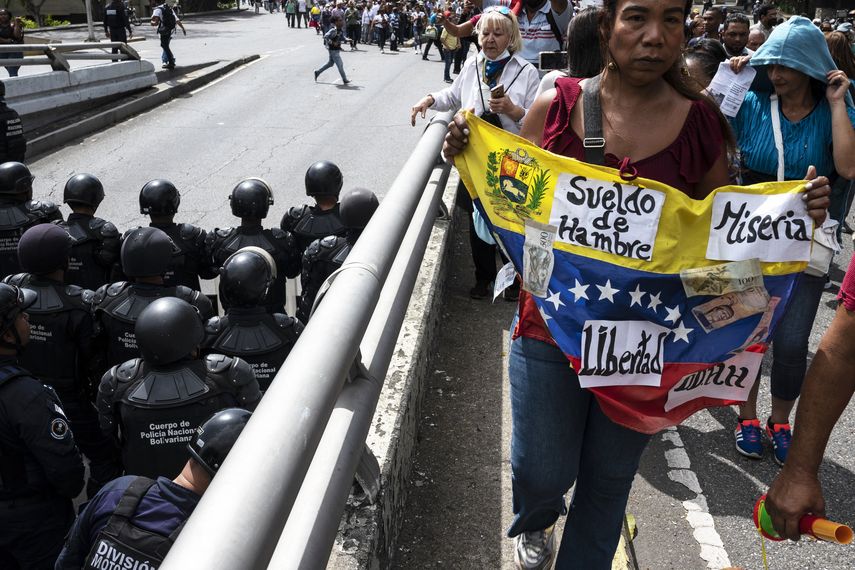 Venezuela debe abstenerse de ratificar ley para oenegés