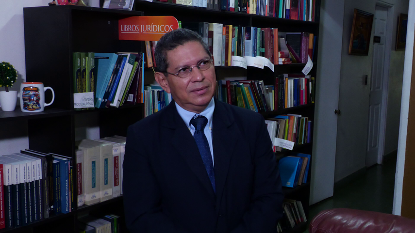 Boris Barrios: Exfiscal cuestiona confesión de Alcalde Lee