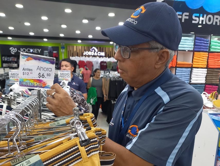 La Acodeco realizará pruebas de escáner para asegurar que los precios registrados coincidan con los anunciados en anaqueles. La Acodeco realizará pruebas de escáner para asegurar que los precios registrados coincidan con los anunciados en anaqueles.