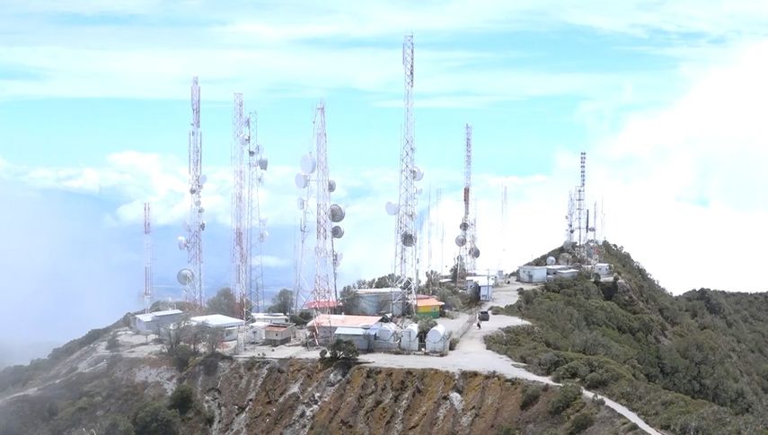 Autoridades locales y guías solicitaron a MiAmbiente mayor control para el ingreso de turistas al Volcán Barú debido al incremento de la cantidad de rescates en los últimos días.