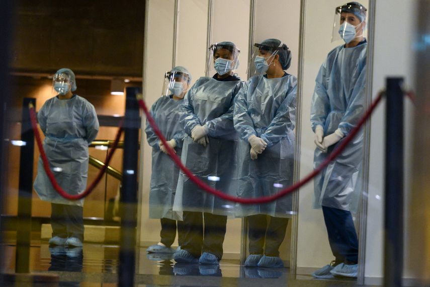 Gobierno de Uruguay cuestiona a juez por suspender vacunas