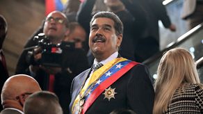 Maduro crea una comisión para reformar la constitución de Venezuela