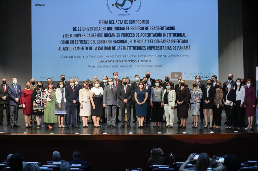 Participaron 22 universidades