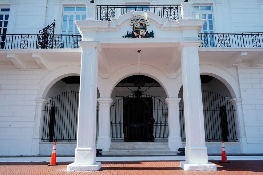 Gobierno de Panamá carece de voceros calificados