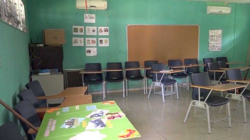 Educadores a favor de regreso a clases anunciado por MEDUCA