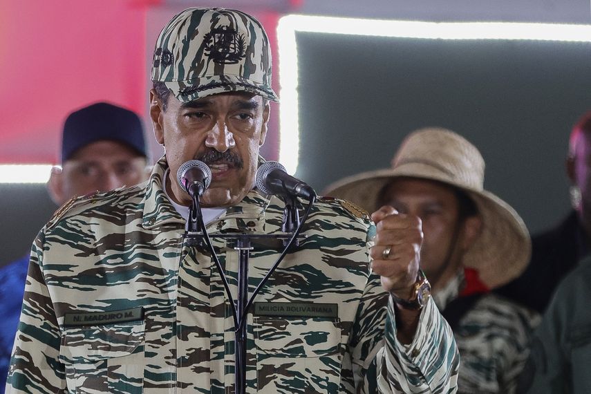 Nicolás Maduro: "Soy un presidente obrero que gobierna con mano de hierro". Nicolás Maduro: "Soy un presidente obrero que gobierna con mano de hierro".