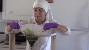 Con hábito de monjas