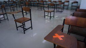 Autoridades evalúan posibilidad de reanudar clases presenciales