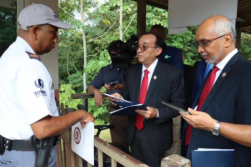 Universidad de Panamá lleva carta a la Embajada de Estados Unidos, la misma no fue recibida