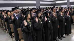 92 nuevos profesionales en Farmacia de la Universidad de Panamá.