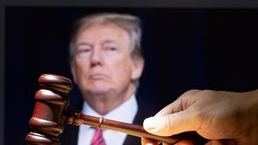 Eligen miembros del jurado para juicio de Donald Trump en Nueva York