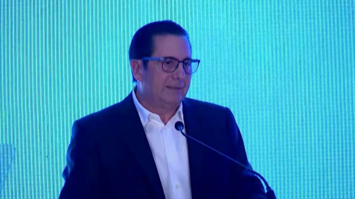 El expresidente Martín Torrijos expresó dudas por la administración portuaria. El expresidente Martín Torrijos expresó dudas por la administración portuaria.